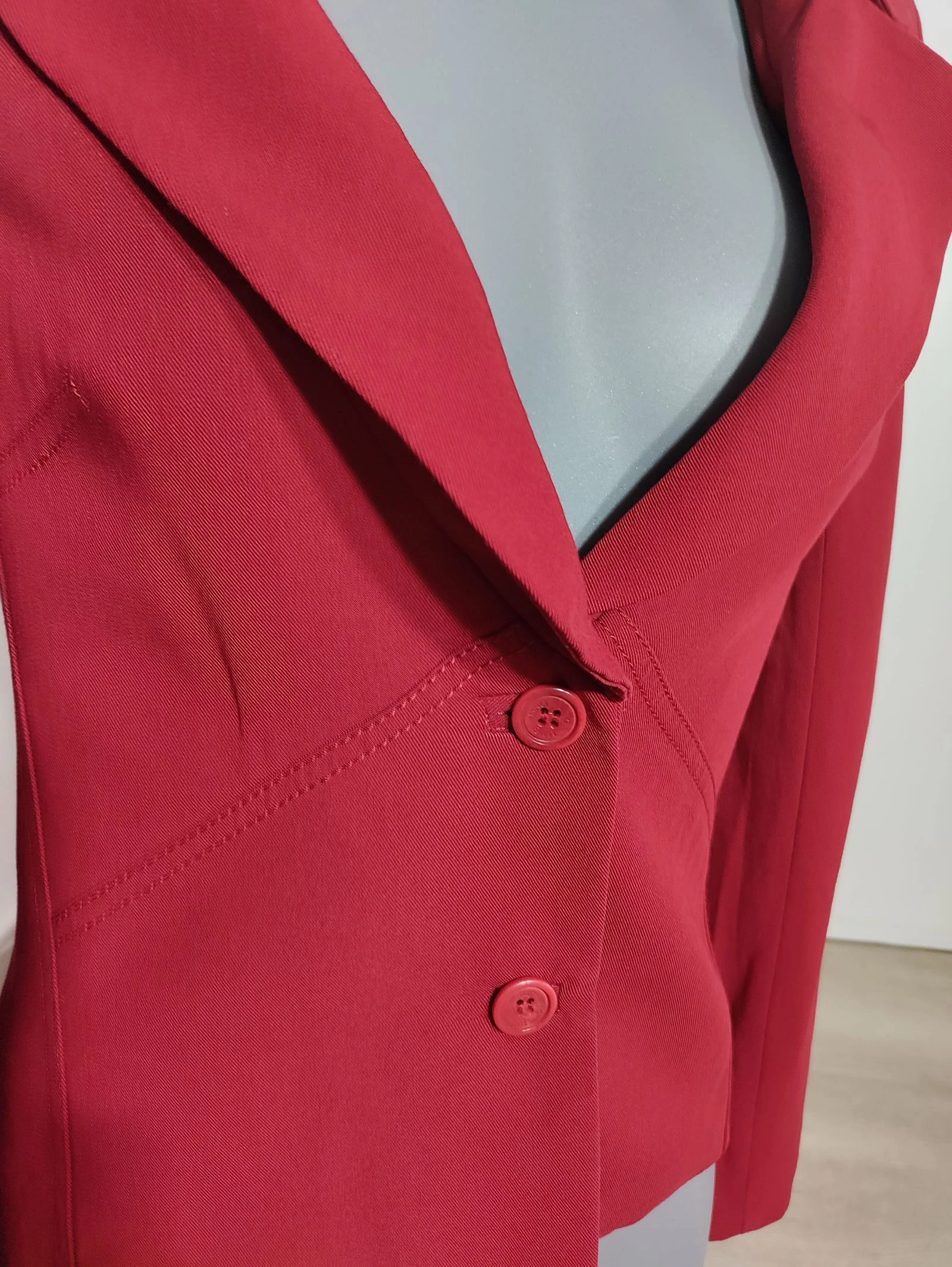 Blazer vermelho vintage Mng anos 2000 – Tamanho 38 (ver medidas) – photo 2